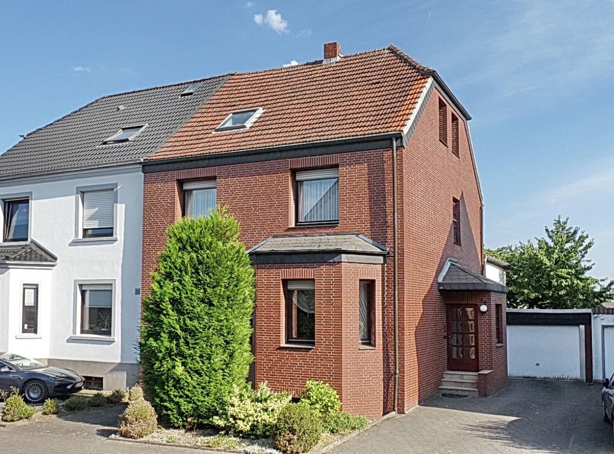 Straßenseite
