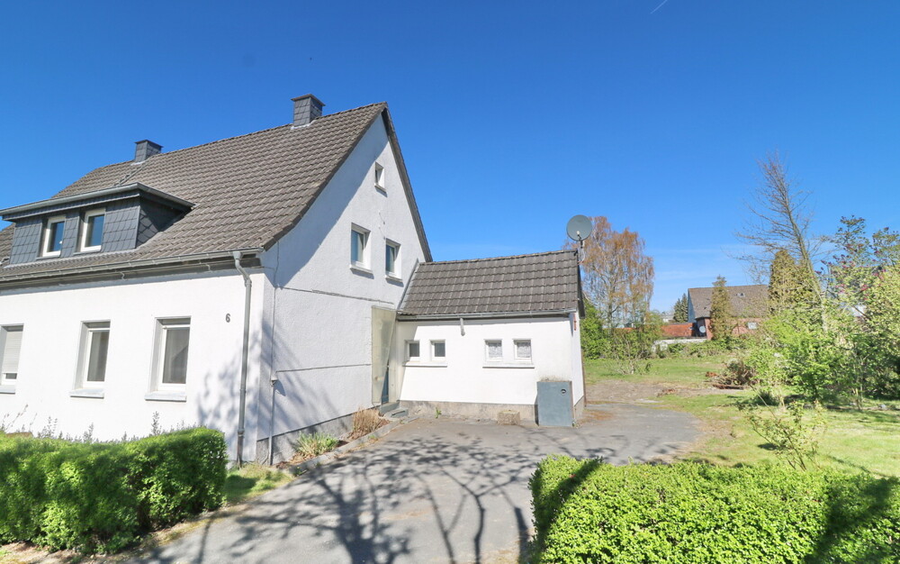 außen Straßenseite