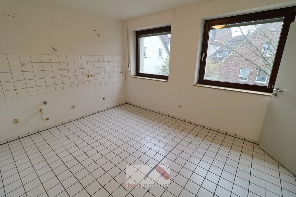 Citylage: große, attraktive 2,5-Zimmer-Wohnung in RE - Photo 2