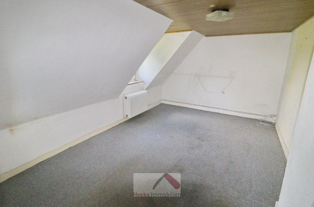 OG Schlafzimmer neu