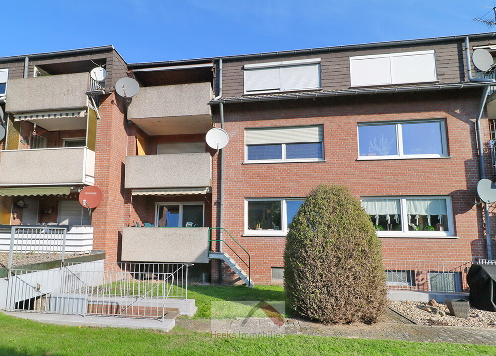 Lembeck: 3,5-Zimmer-ETW + Balk. + TG-St.pl. wird frei! EP-Grundstück!