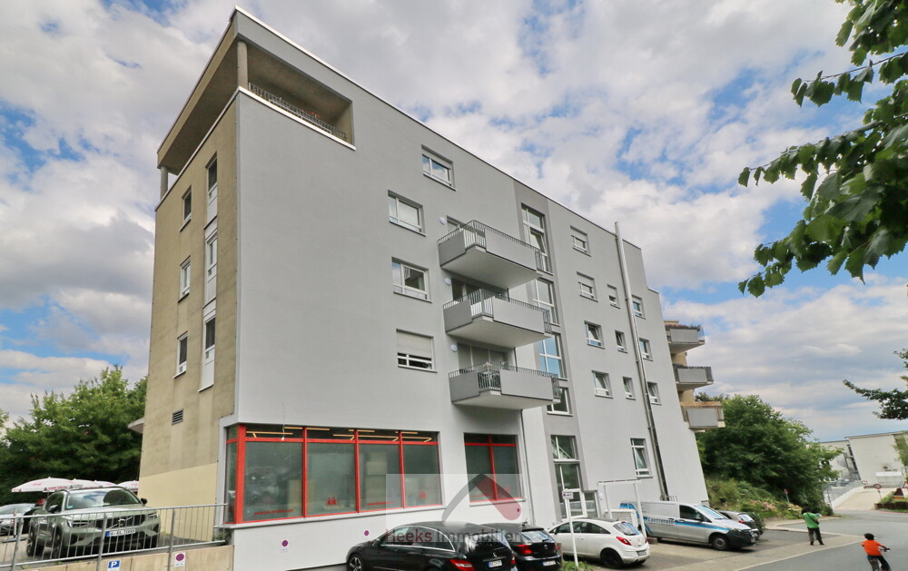 mit Aufzug: moderne 4,5-Zimmer-ETW in RE - mit Balkon und TG-Stellplatz