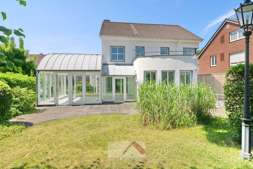 1 Haus, 2 Wohnungen, 3 Garagen, viel Platz - in ruhiger Lage in Alt-Marl